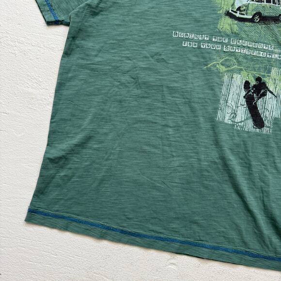 Mantaray Mens Green Graphic T-Shirt Small VW Van Surf Scene Embroidered Tee - Picture 3 of 5